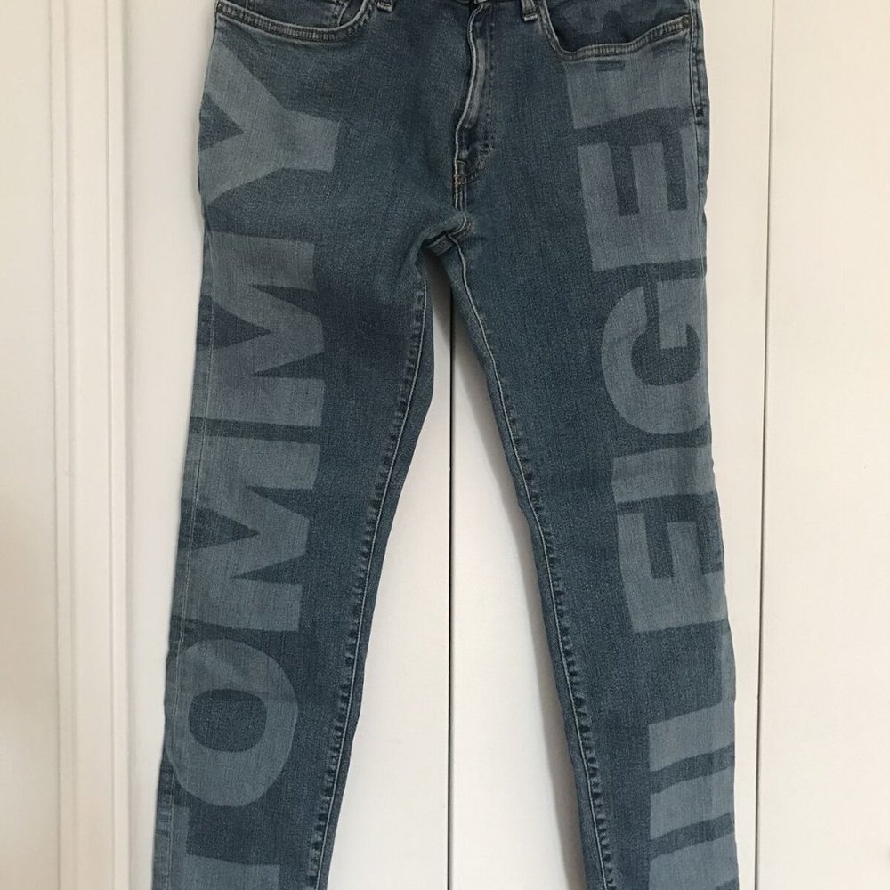 Tommy Hilfiger Logo Jeans Rare Size 32/30, Tommy Hilfiger Spell-Out Jeans HTF